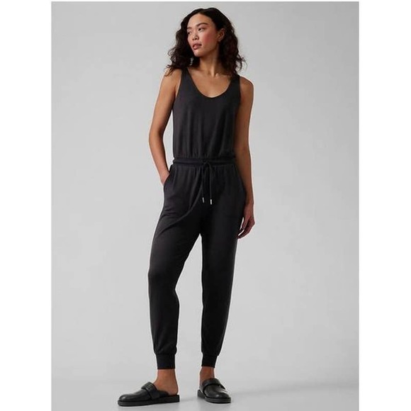Athleta Balance Jumpsuit Scoop Neck Sleeveless Drawstring Tapered Leg Black - Picture 12 of 12